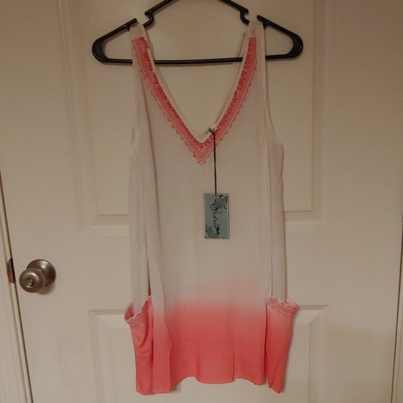 Andree Tops - Andree Ombre Tank Top w/Pockets NWT